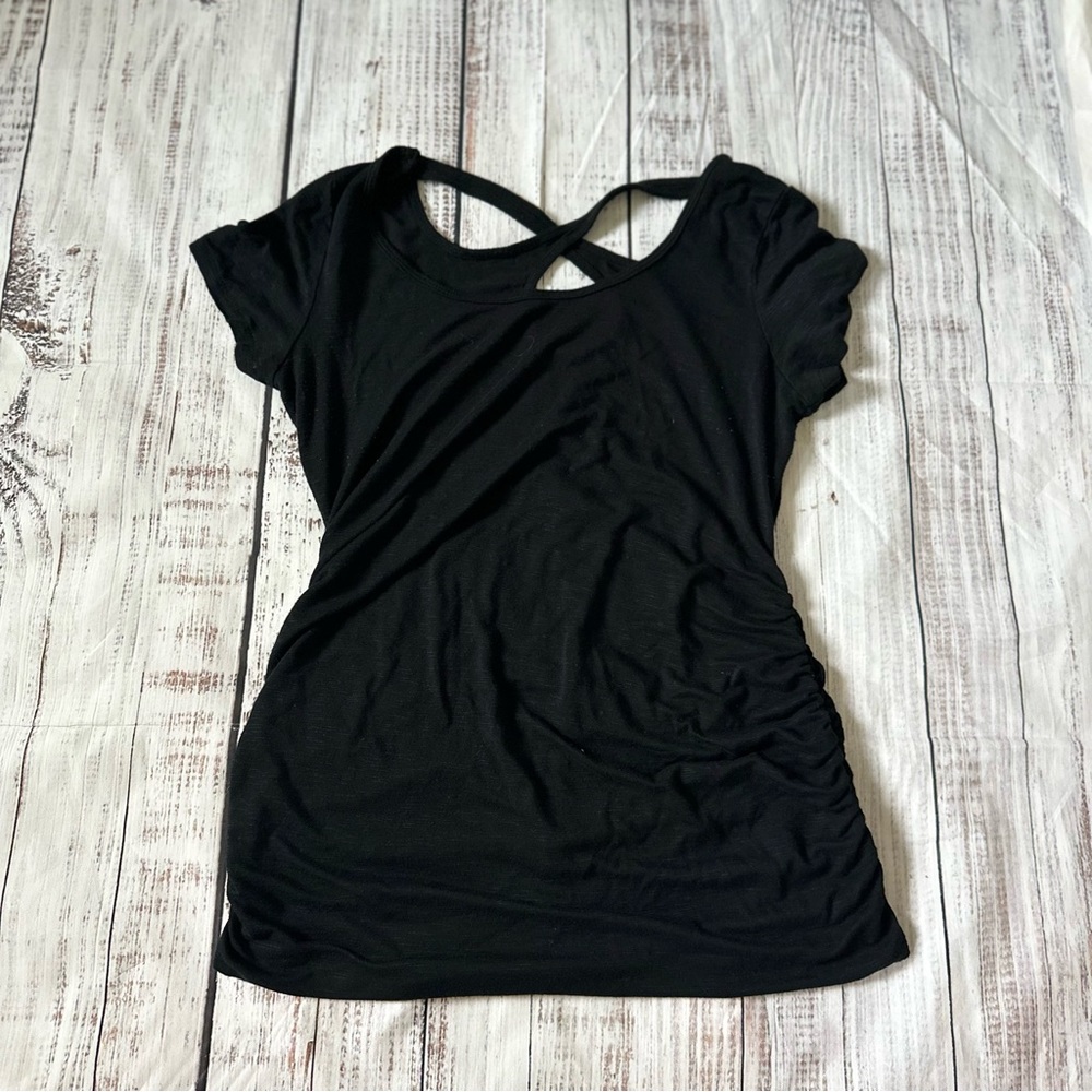 Jessica Simpson Maternity Black Crossback Tee
